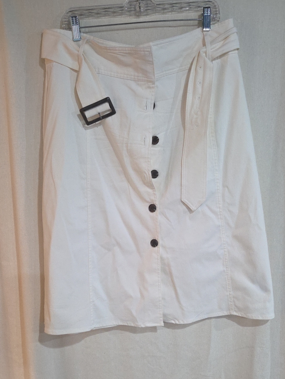 Worthington Off-White Button-Front A-Line Skirt with Belt